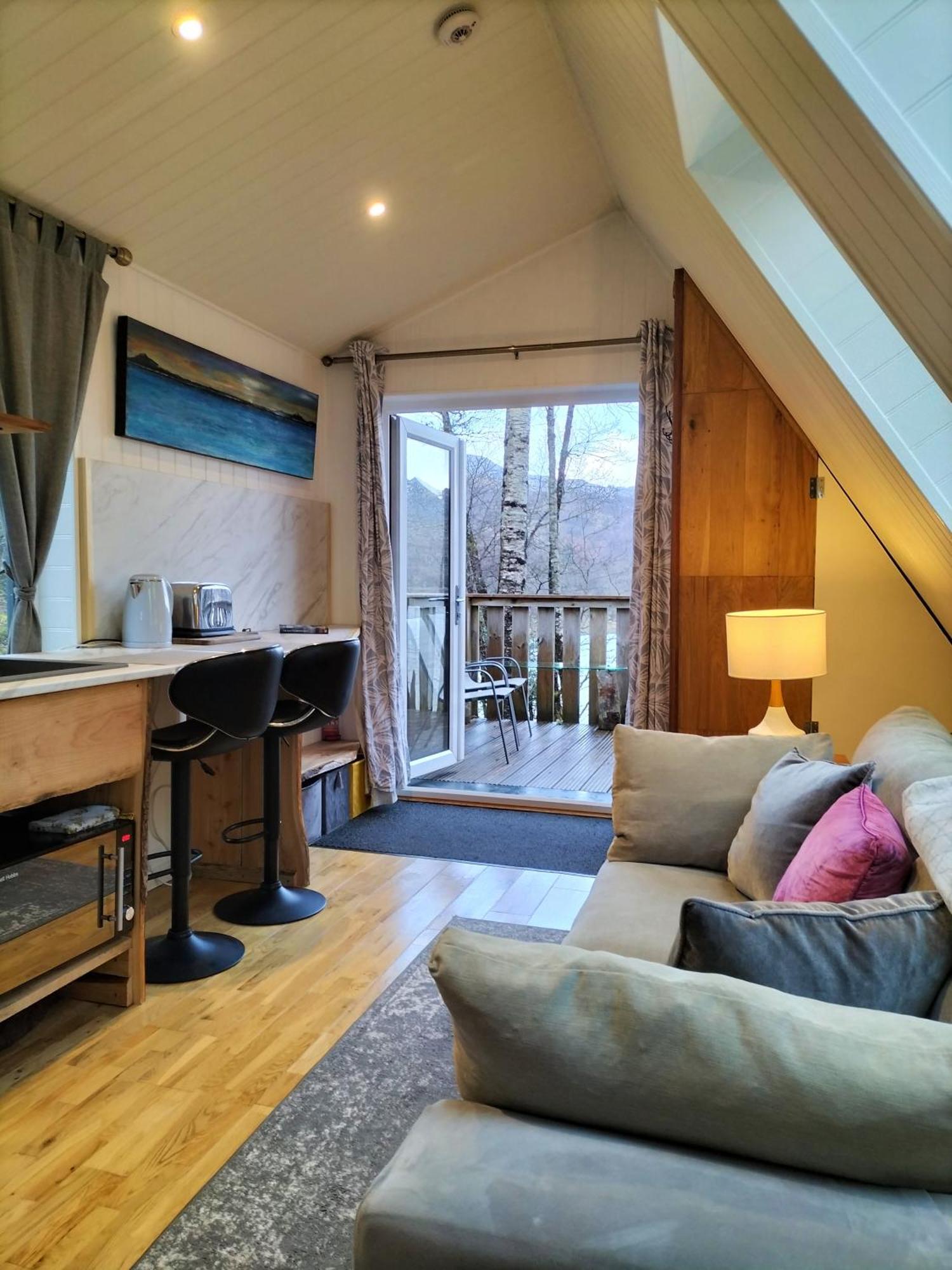 Glenfinnan Retreats Exterior photo